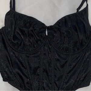 URBAN OUTFITTERS BLACK FLORAL CORSET new with tags attached